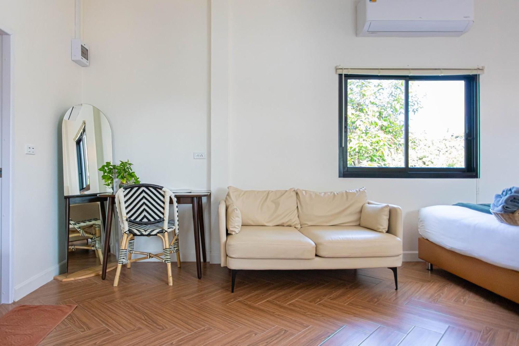 Vawa Guesthouse Kanchanaburi Luaran gambar